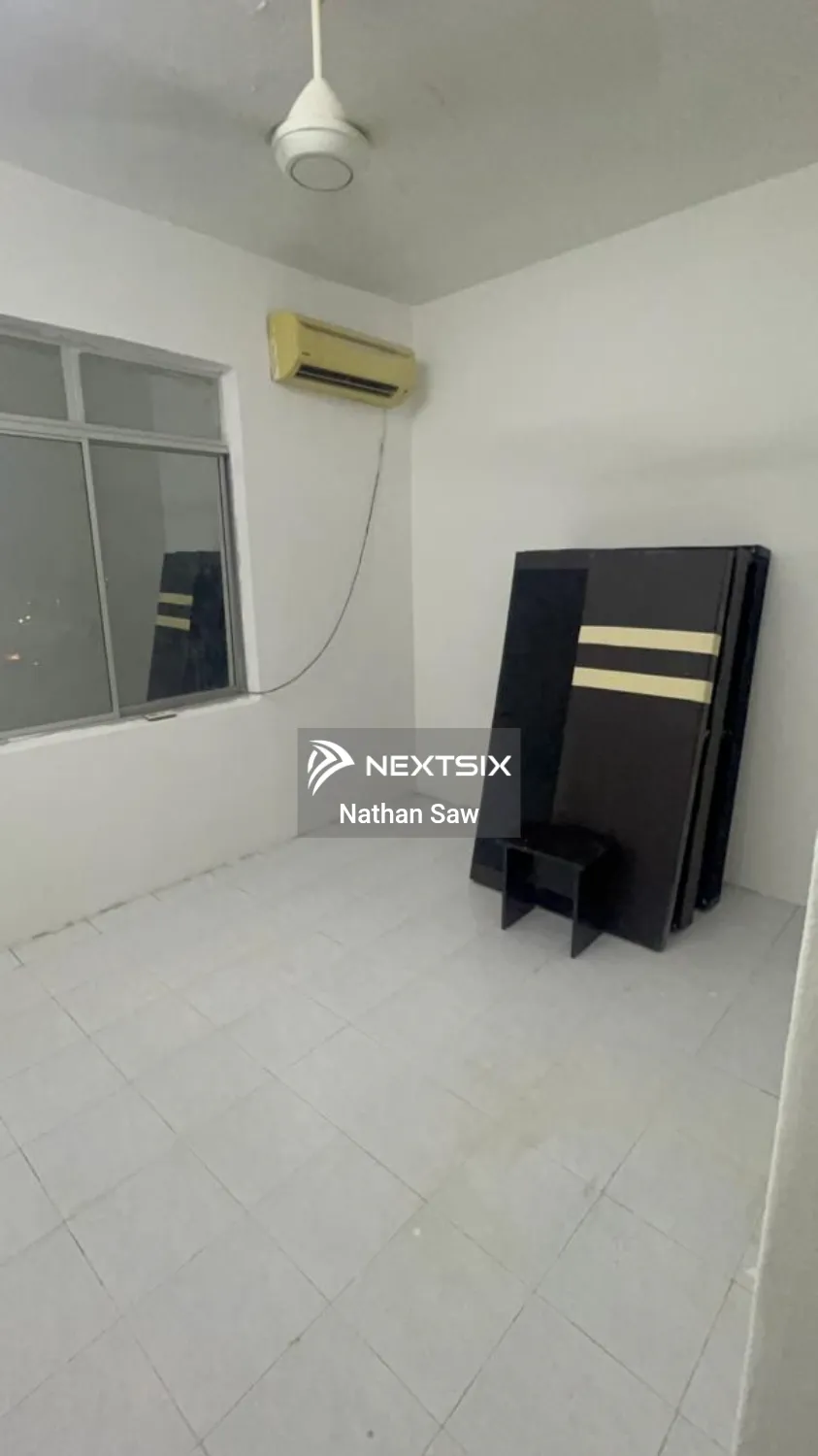 Apartment For Sale in Jelutong Penang - Image 7