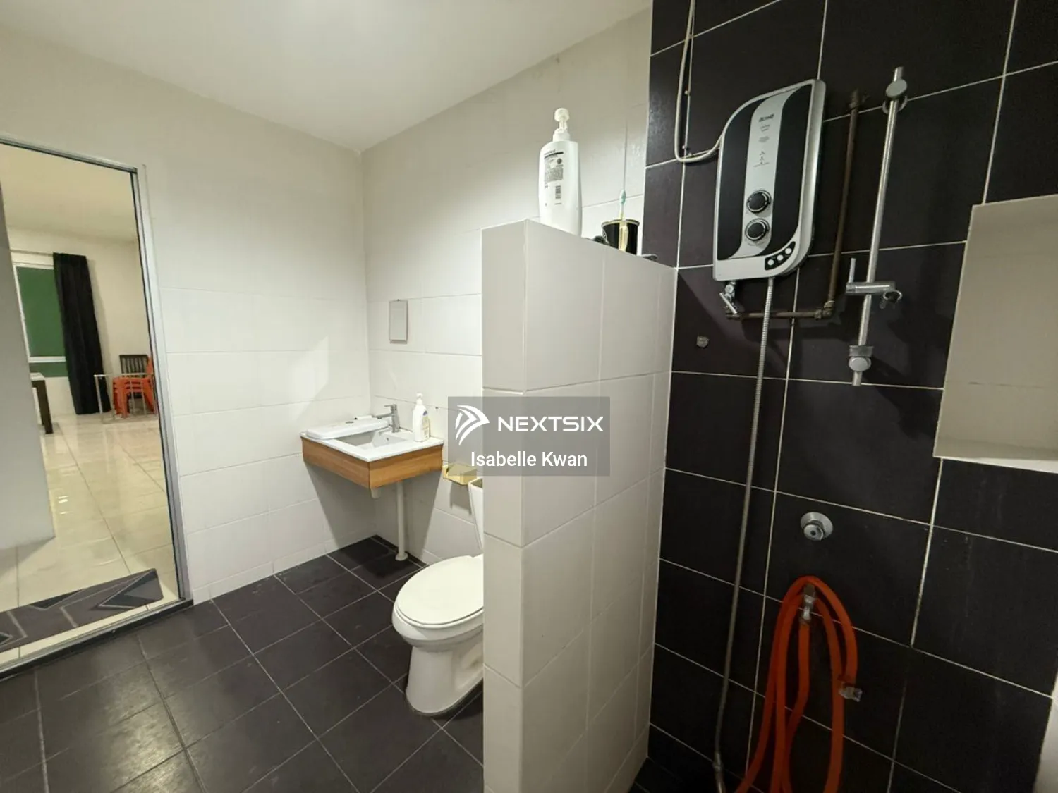 Serviced Residence For Rent in Kuching Sarawak - Image 7
