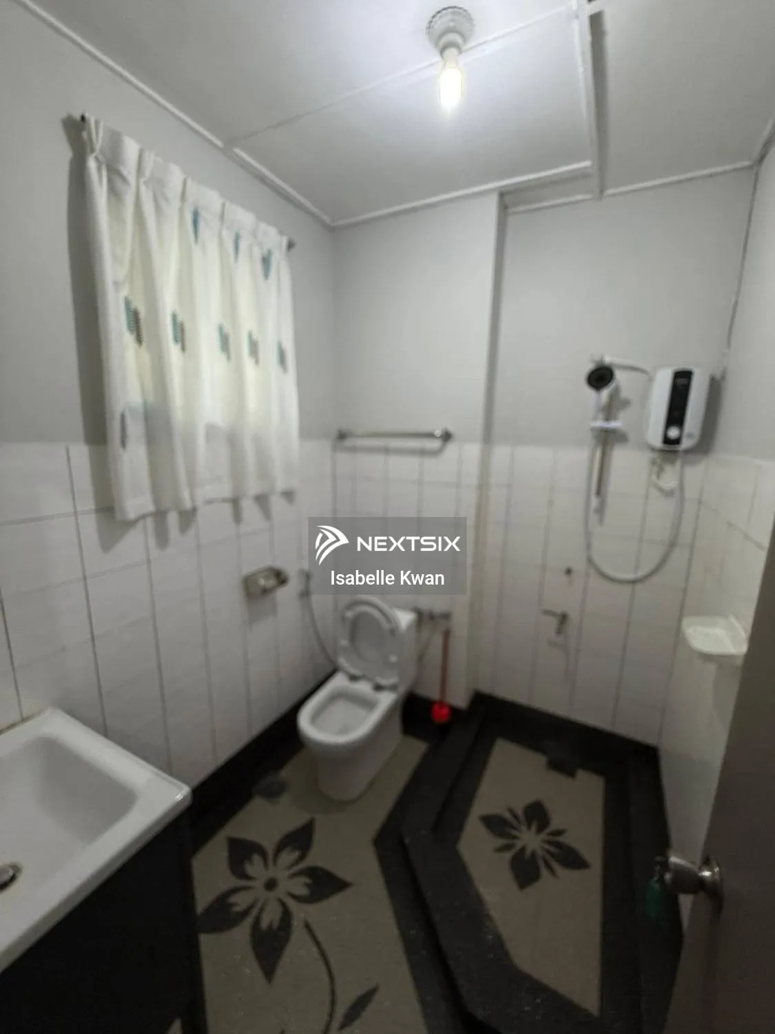 Condominium For Sale in Kuching Sarawak - Image 9