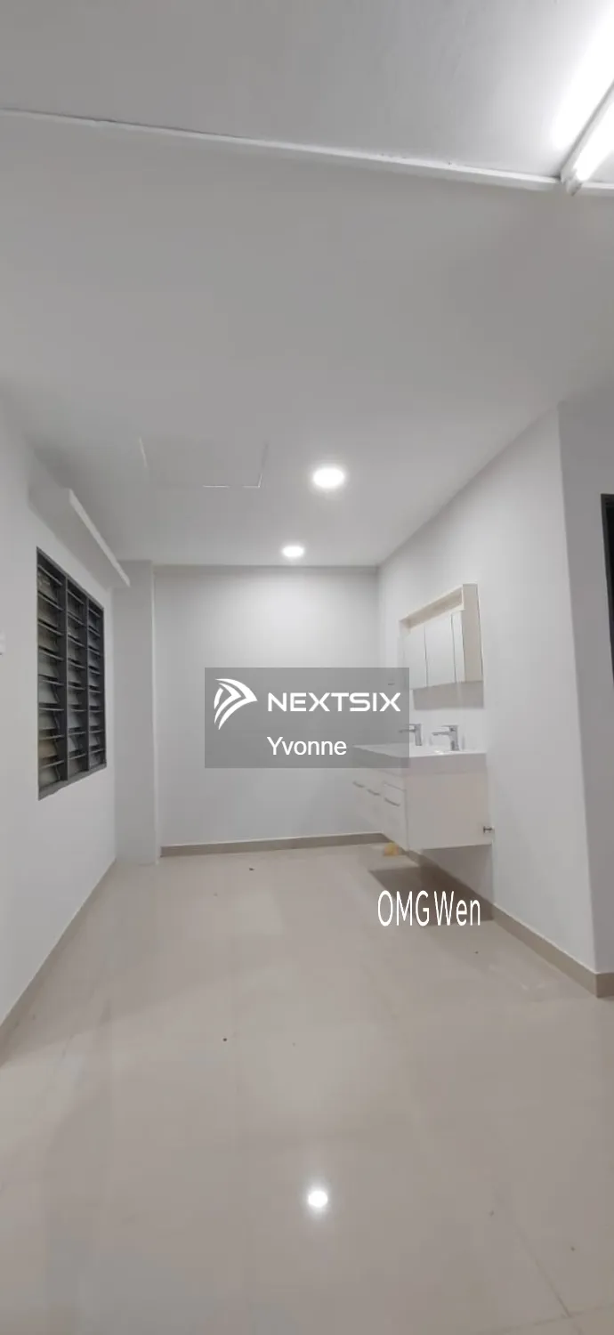 1-sty Terrace/Link House For Sale in Klang Selangor - Image 7