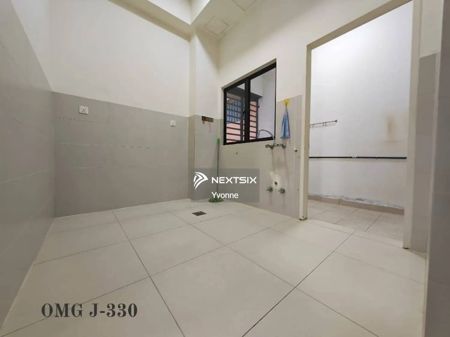 Semi-detached House For Sale in Klang Selangor - Image 2