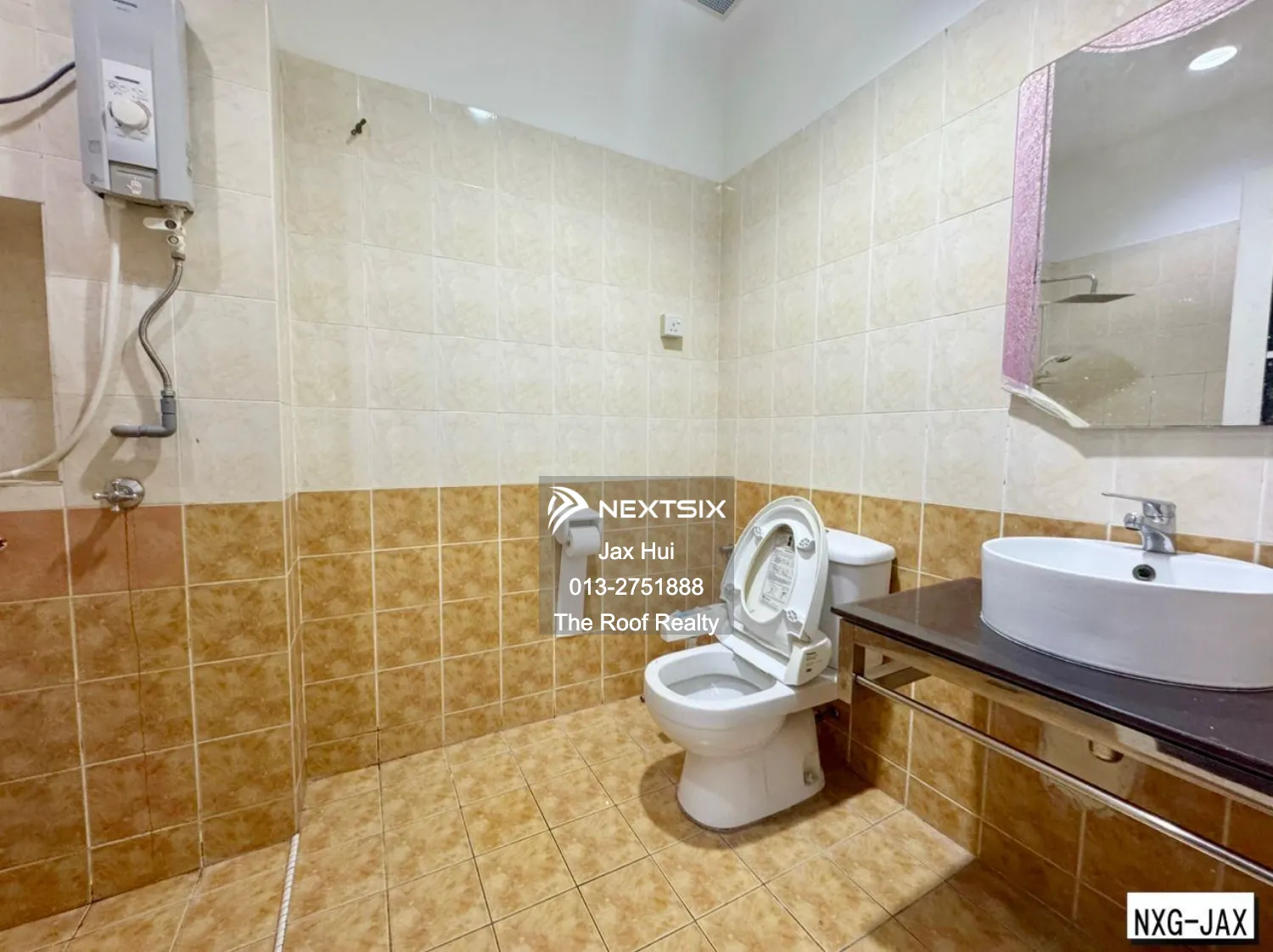 Semi-detached House For Sale in Aman Perdana Selangor - Image 10