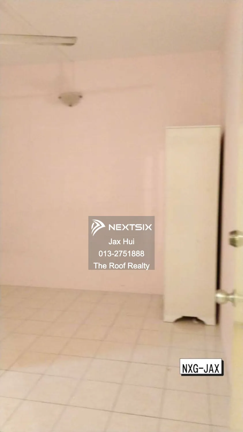 Apartment For Sale in Klang Selangor - Image 8