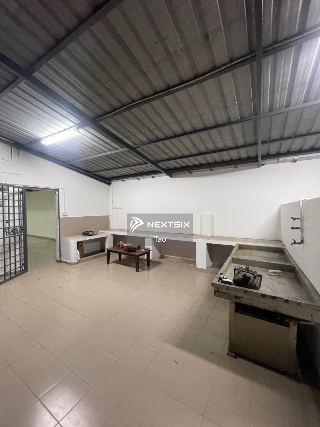 Semi-detached House For Rent in Johor Bahru Johor - Image 11