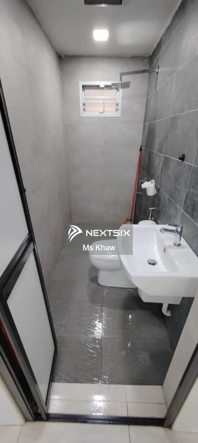 2-sty Terrace/Link House For Sale in Johor Bahru Johor - Image 10