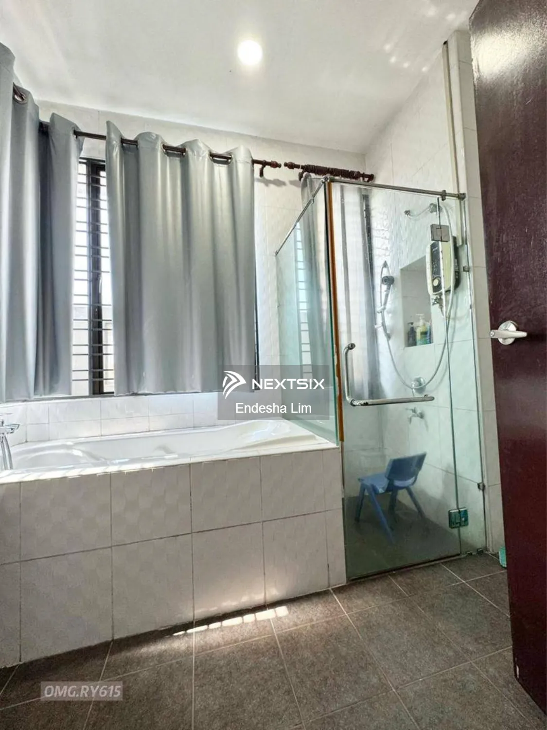 Bungalow For Sale in Aman Perdana Selangor - Image 9