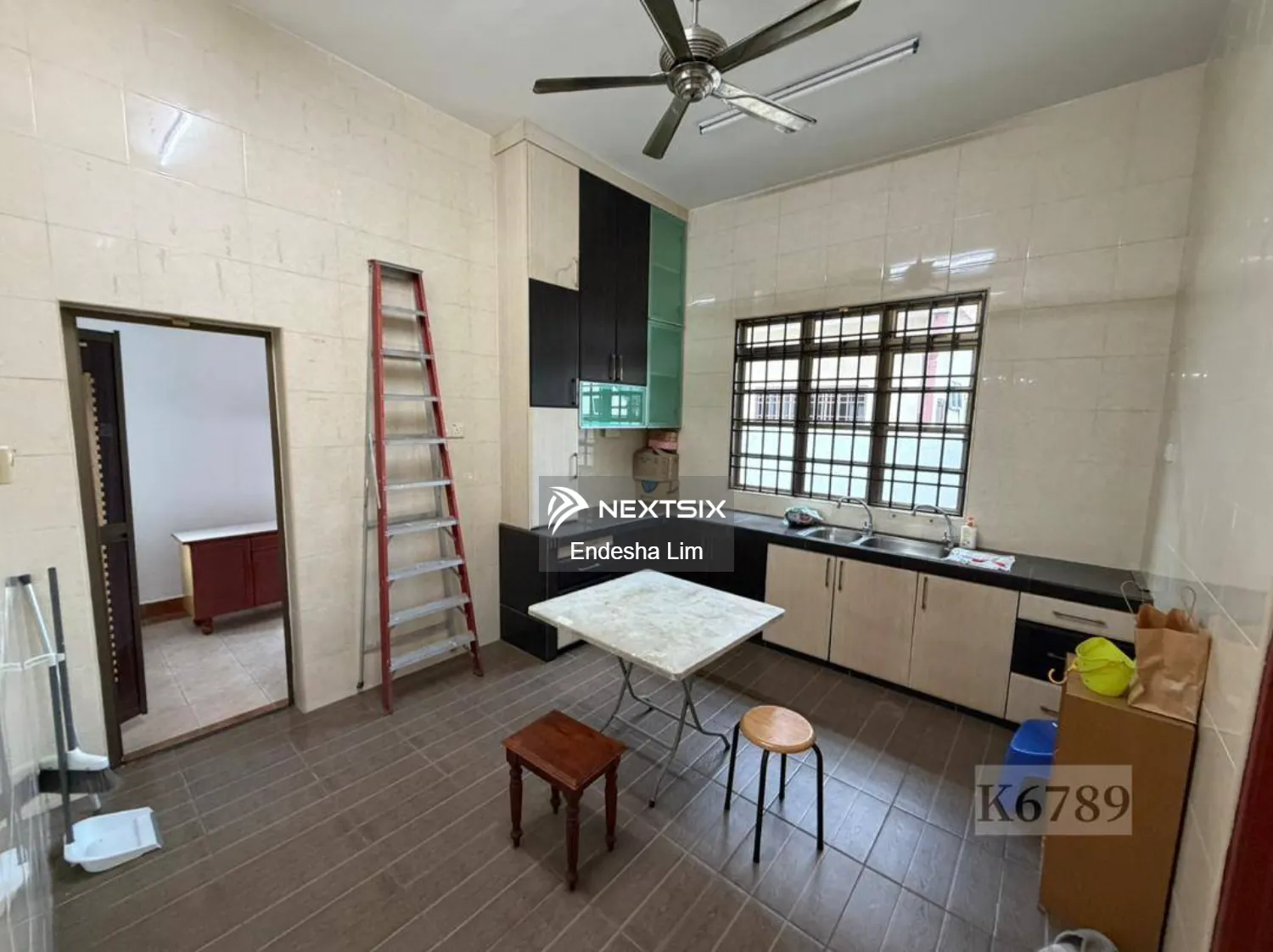 Semi-detached House For Sale in Klang Selangor - Image 3