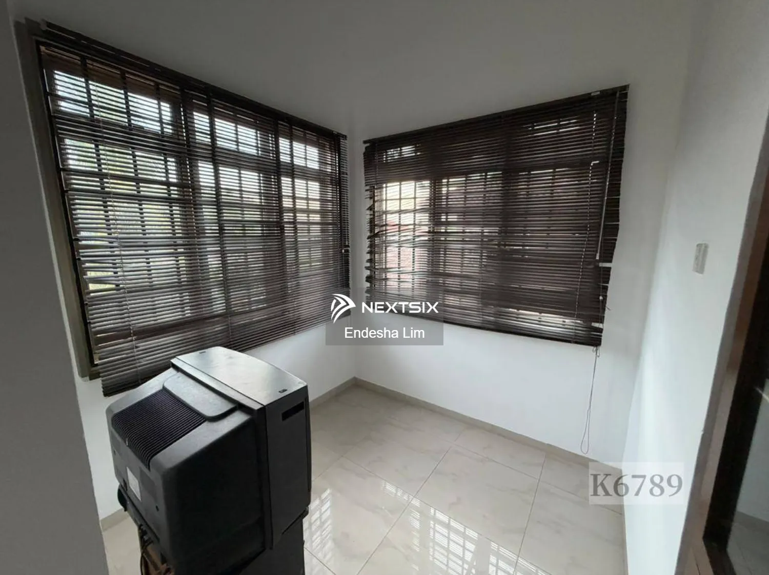 Semi-detached House For Sale in Klang Selangor - Image 7