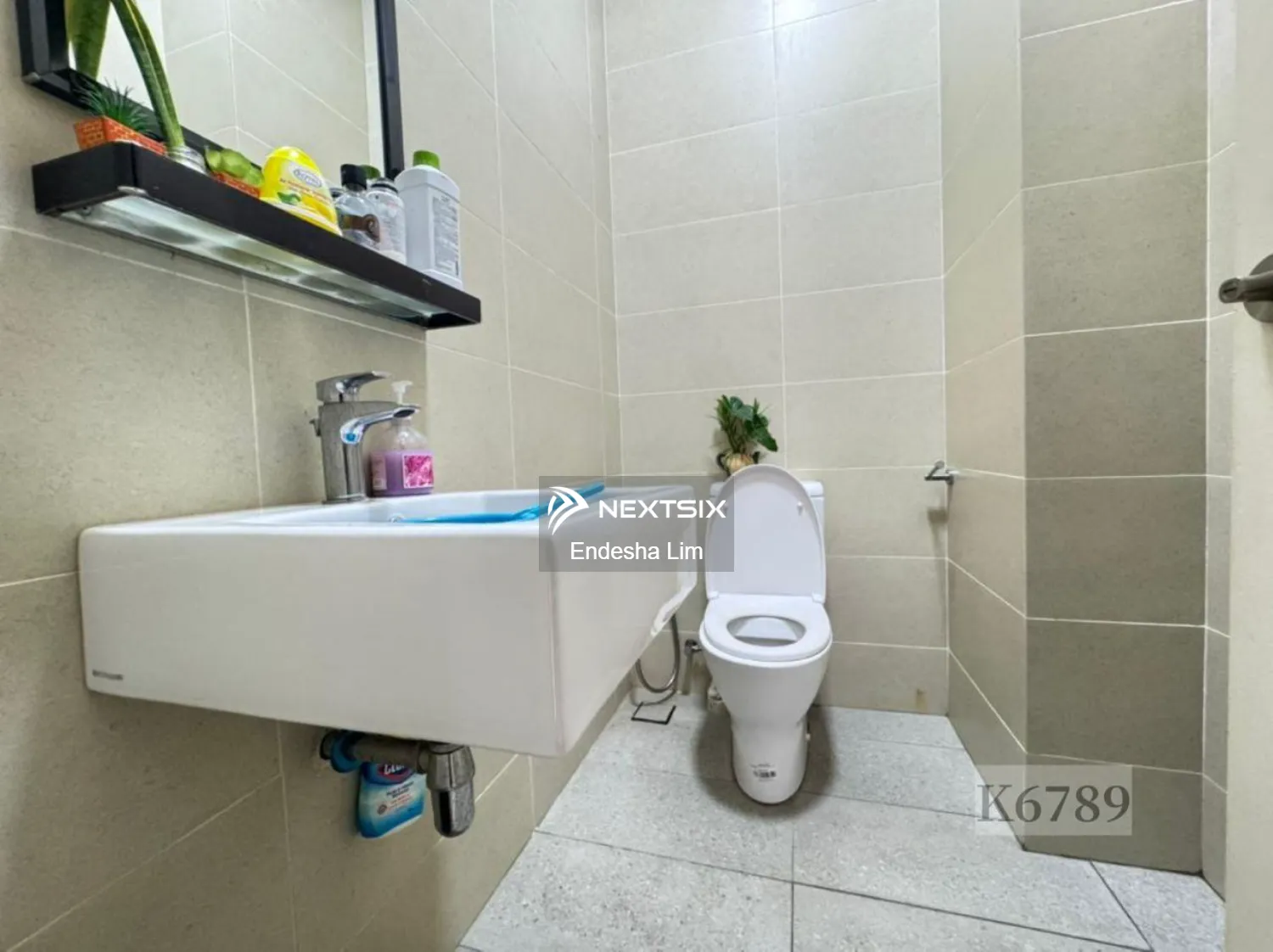 Semi-detached House For Sale in Kota Kemuning Selangor - Image 16