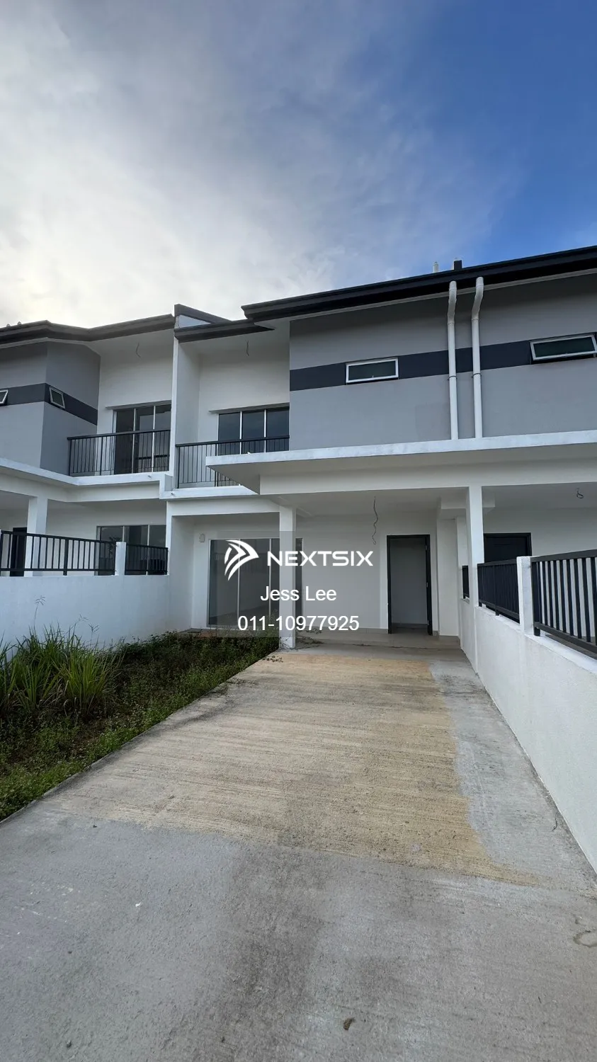 2-sty Terrace/Link House For Sale in Kota Tinggi Johor - Image 2