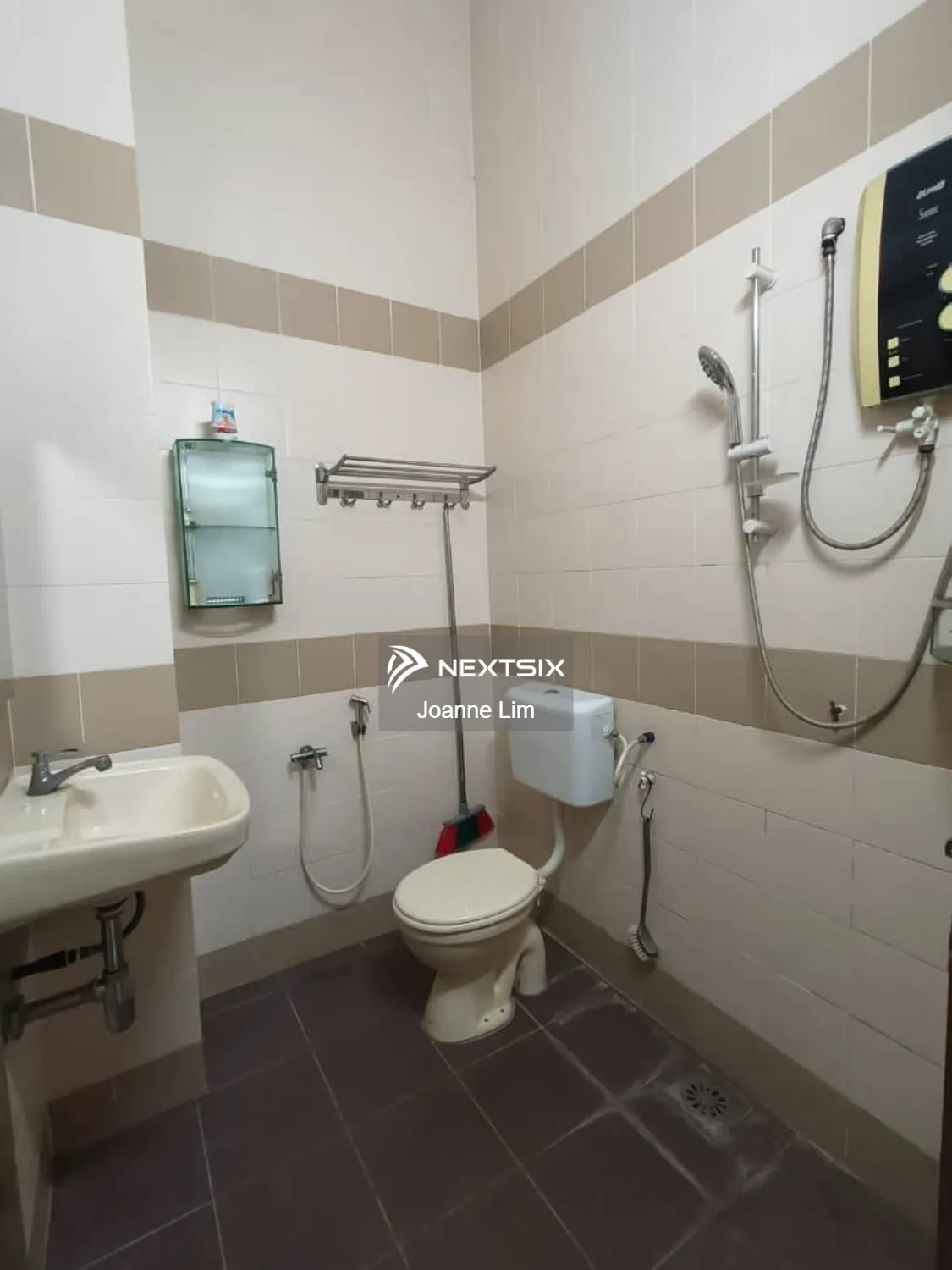 2-sty Terrace/Link House For Sale in Klang Selangor - Image 12