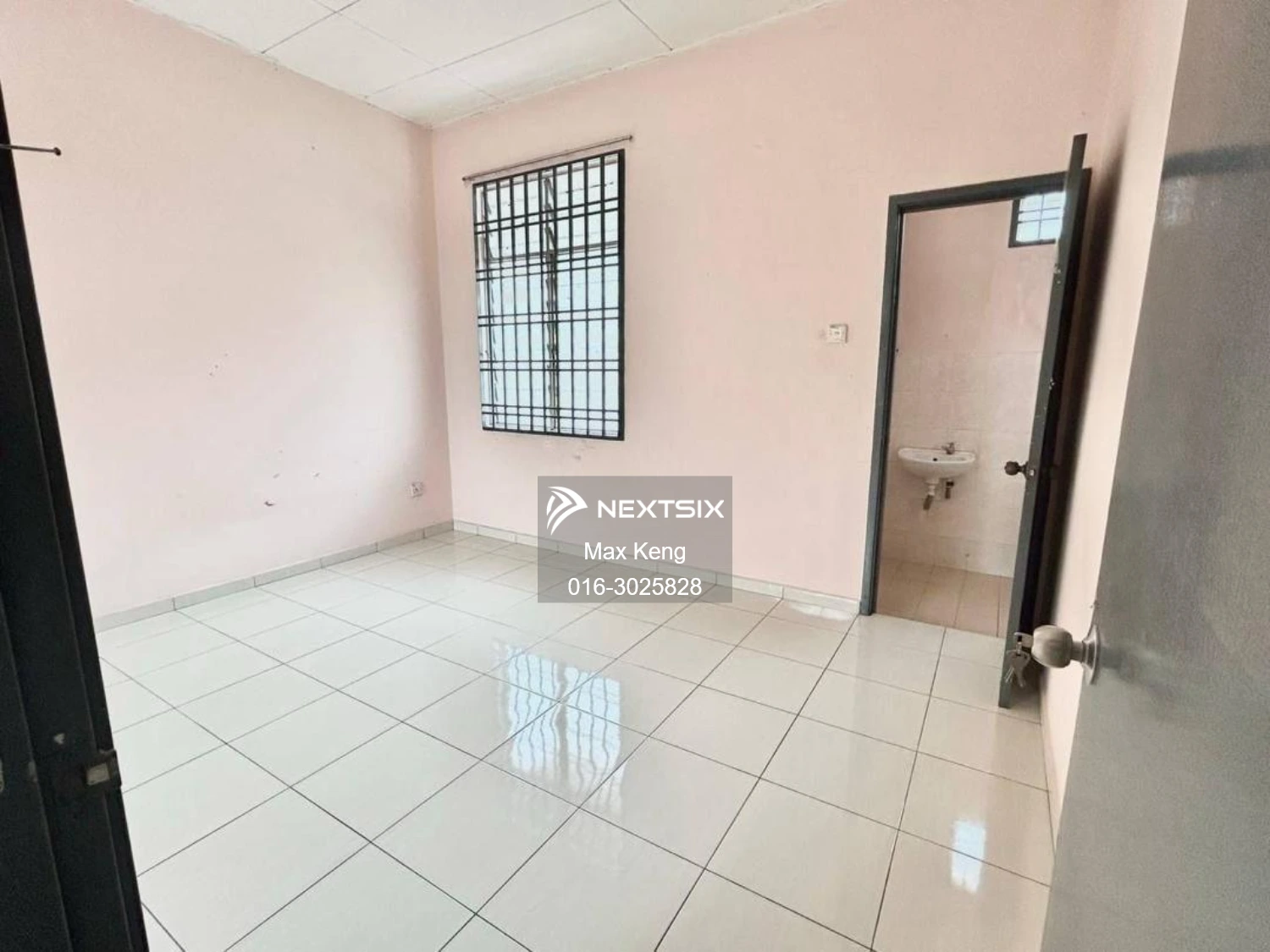 1.5-sty Terrace/Link House For Sale in Kulai Johor - Image 6