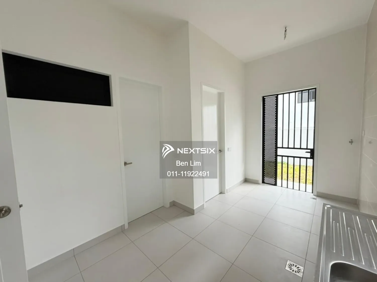 Semi-detached House For Sale in Johor Bahru Johor - Image 6