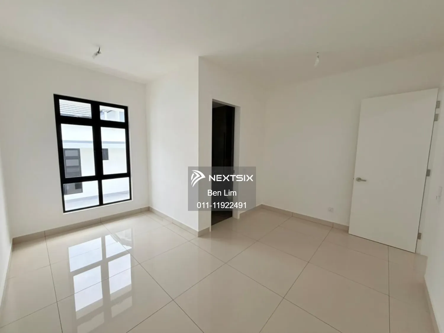 Semi-detached House For Sale in Johor Bahru Johor - Image 9