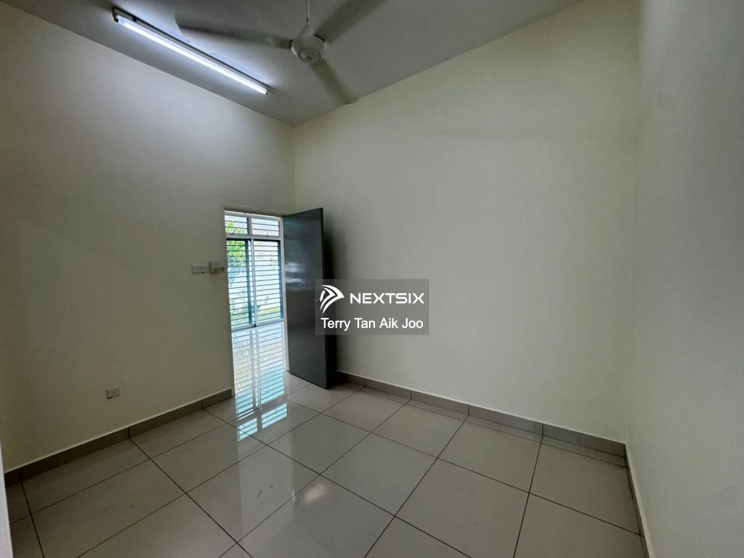 Cluster House For Sale in Ulu Tiram Johor - Image 8