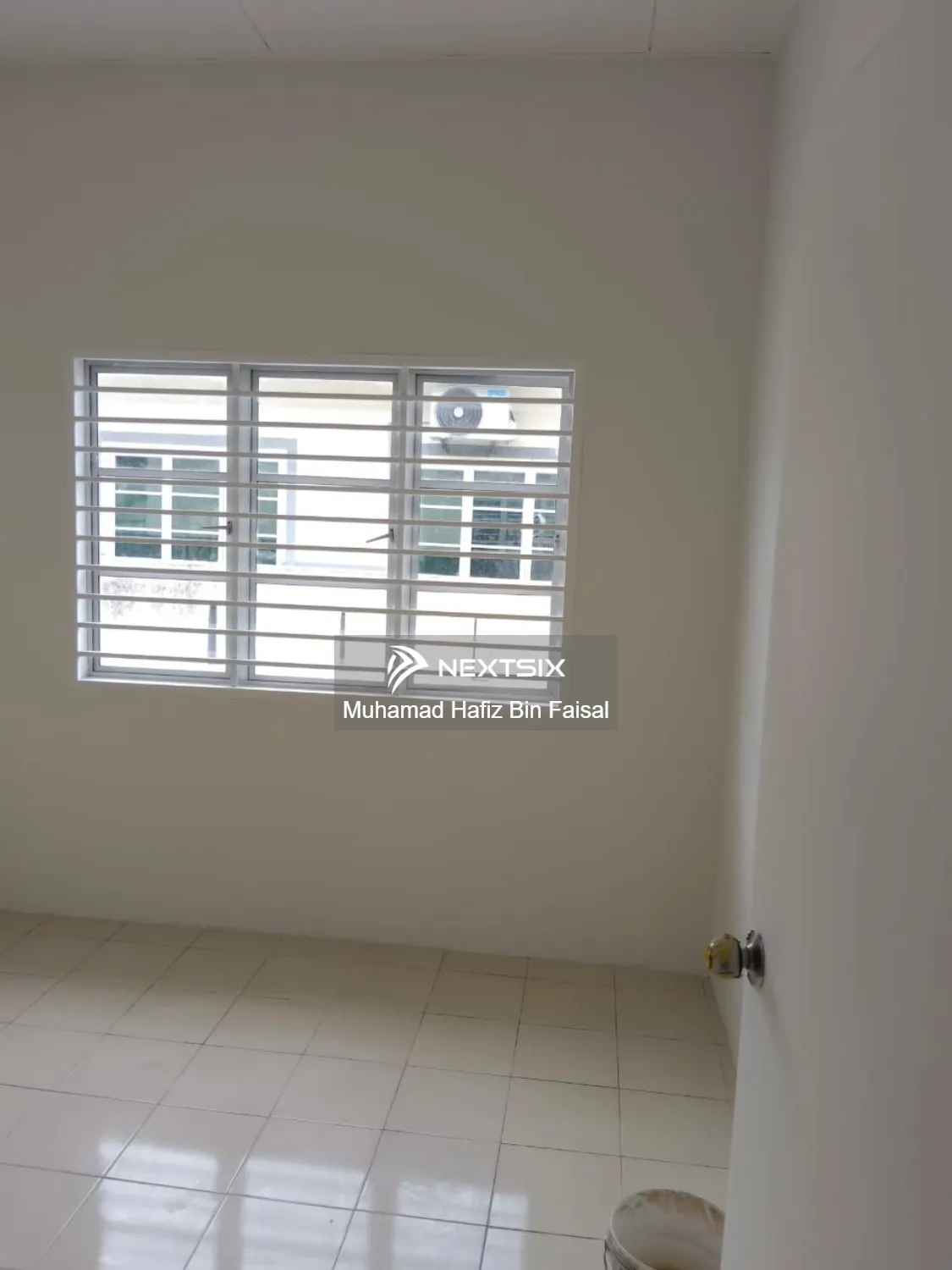 Semi-detached House For Sale in Klang Selangor - Image 10
