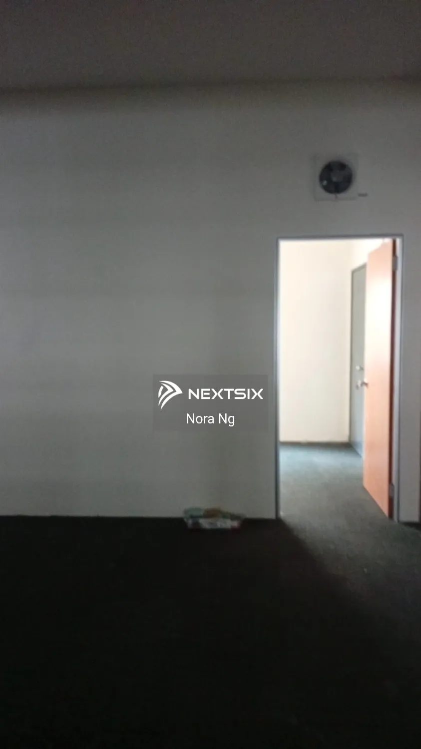 Shop For Rent in Setia Alam Selangor - Image 26