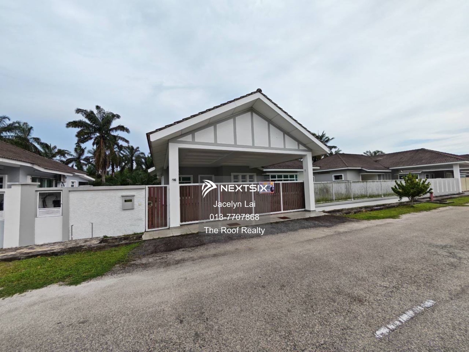 Bungalow For Sale in Batu Pahat Johor