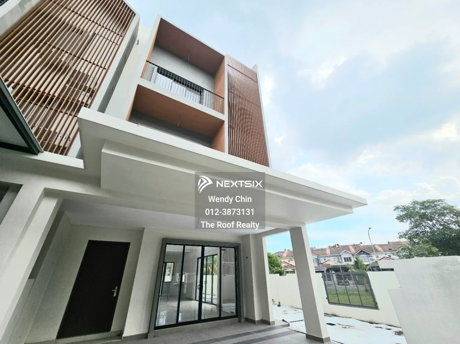 3-sty Terrace/Link House For Sale in Puchong Selangor - Image 3