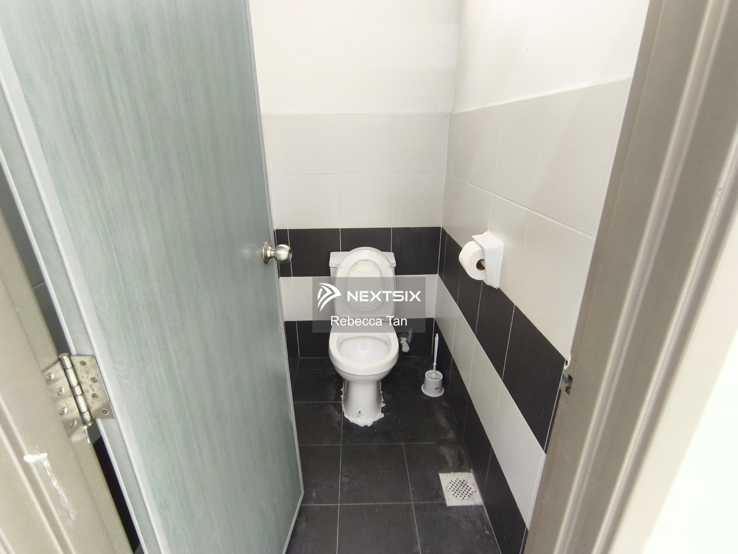 Shop For Rent in Johor Bahru Johor - Image 4
