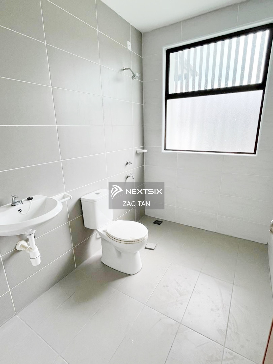 2-sty Terrace/Link House For Sale in Ulu Tiram Johor - Image 3