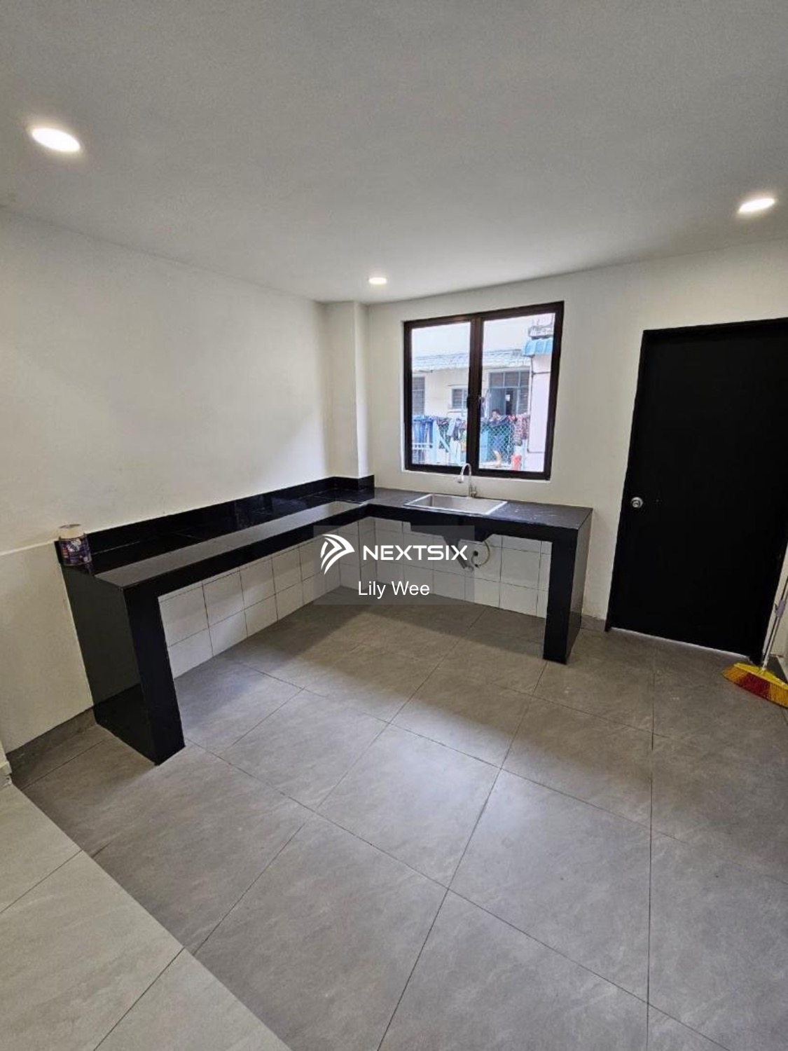 2-sty Terrace/Link House For Sale in Ayer Baloi Johor - Image 5