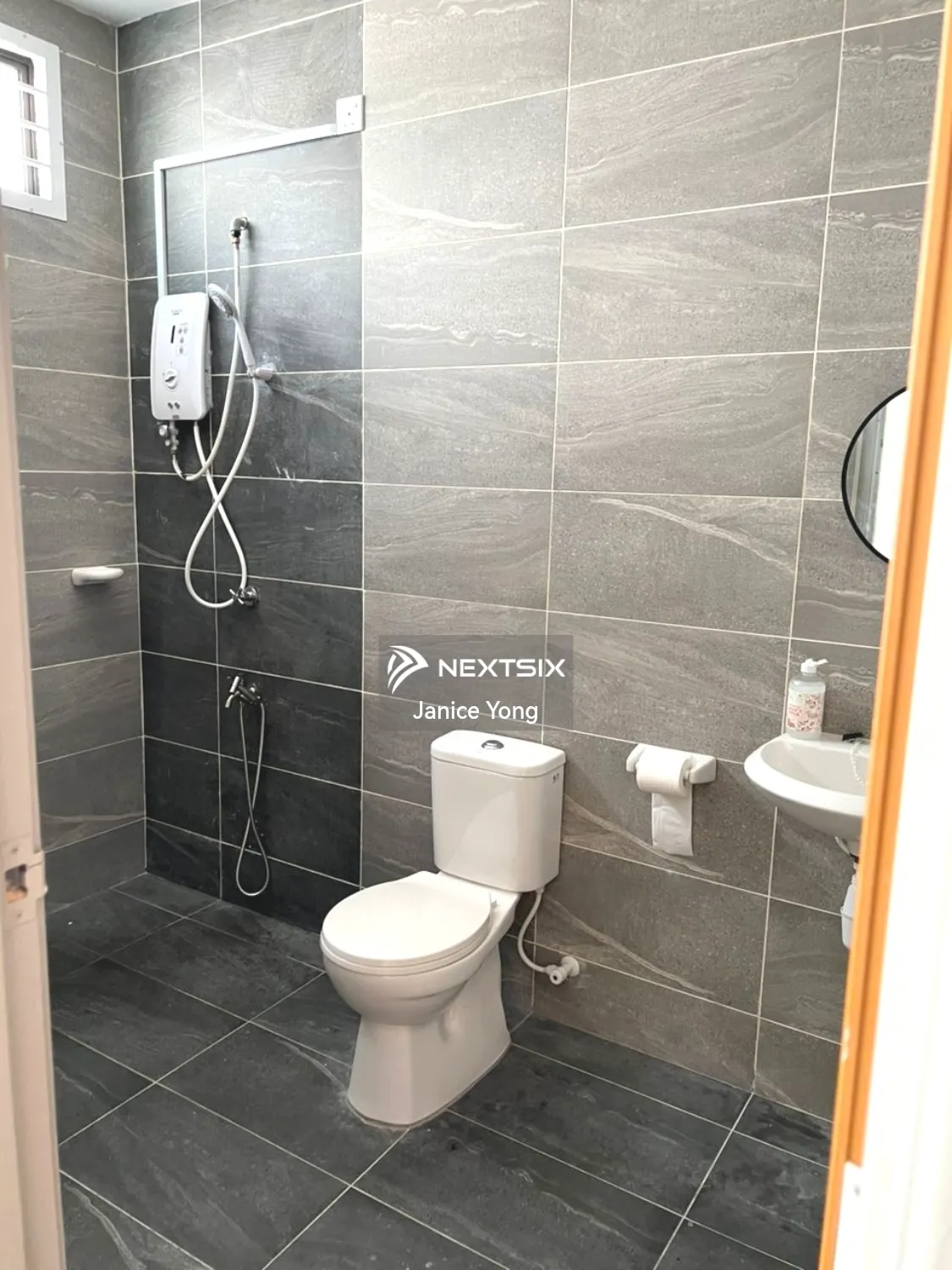 2-sty Terrace/Link House For Rent in Ulu Tiram Johor - Image 8