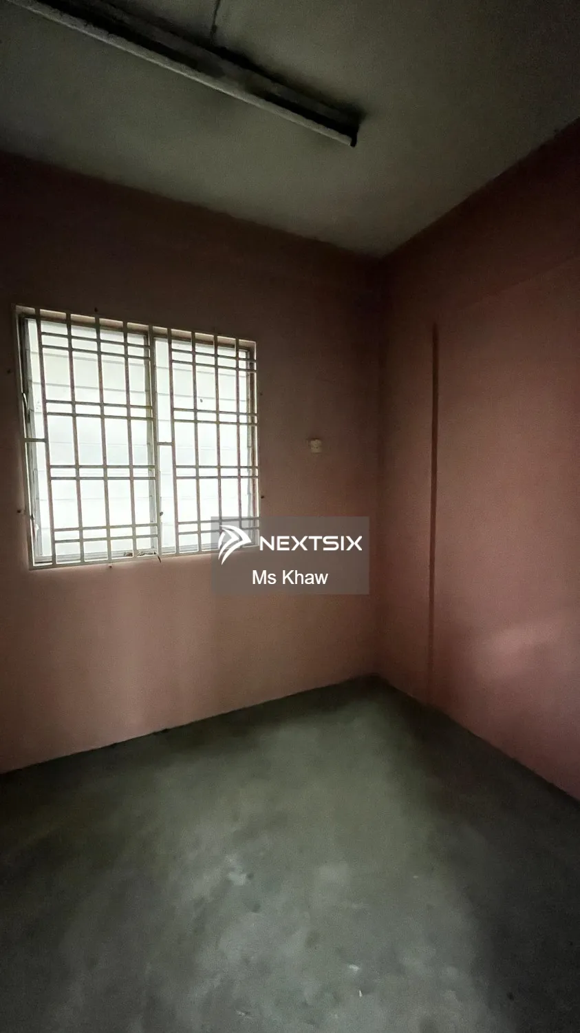 Flat For Sale in Skudai Johor - Image 4