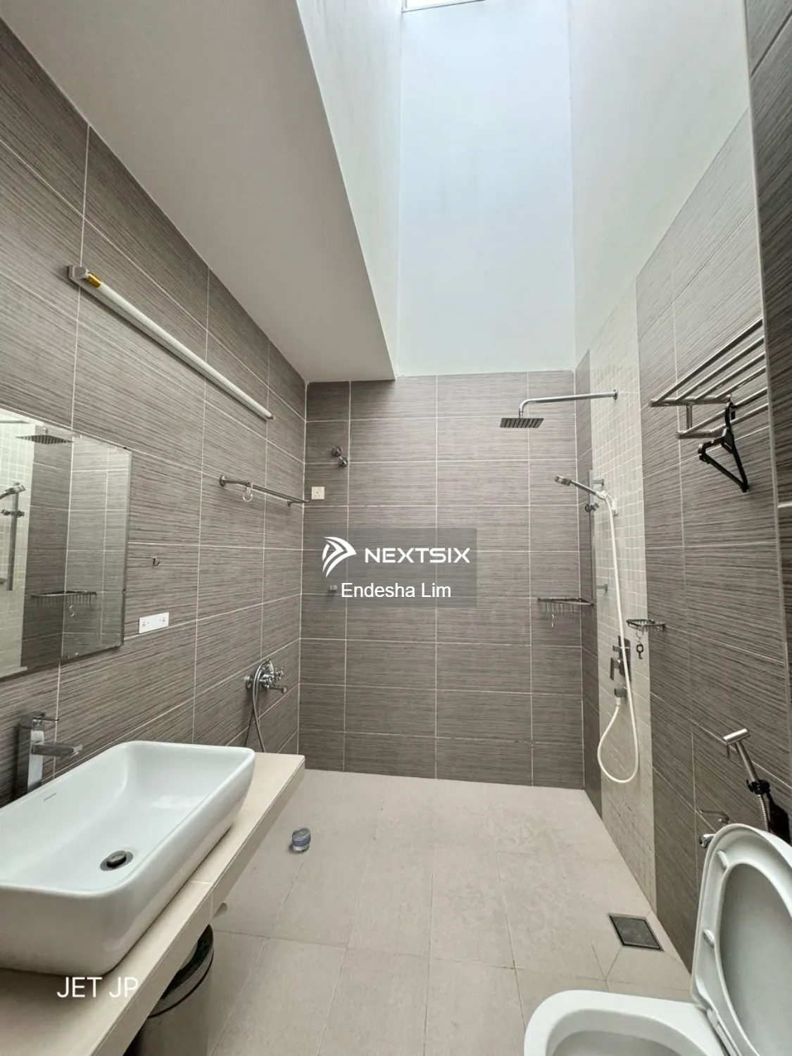 2-sty Terrace/Link House For Sale in Bandar Botanic Selangor - Image 8