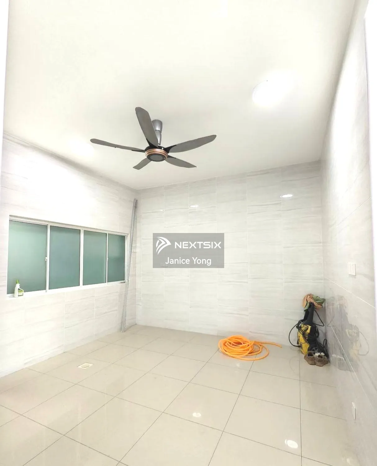 Semi-detached House For Rent in Permas Jaya Johor - Image 5
