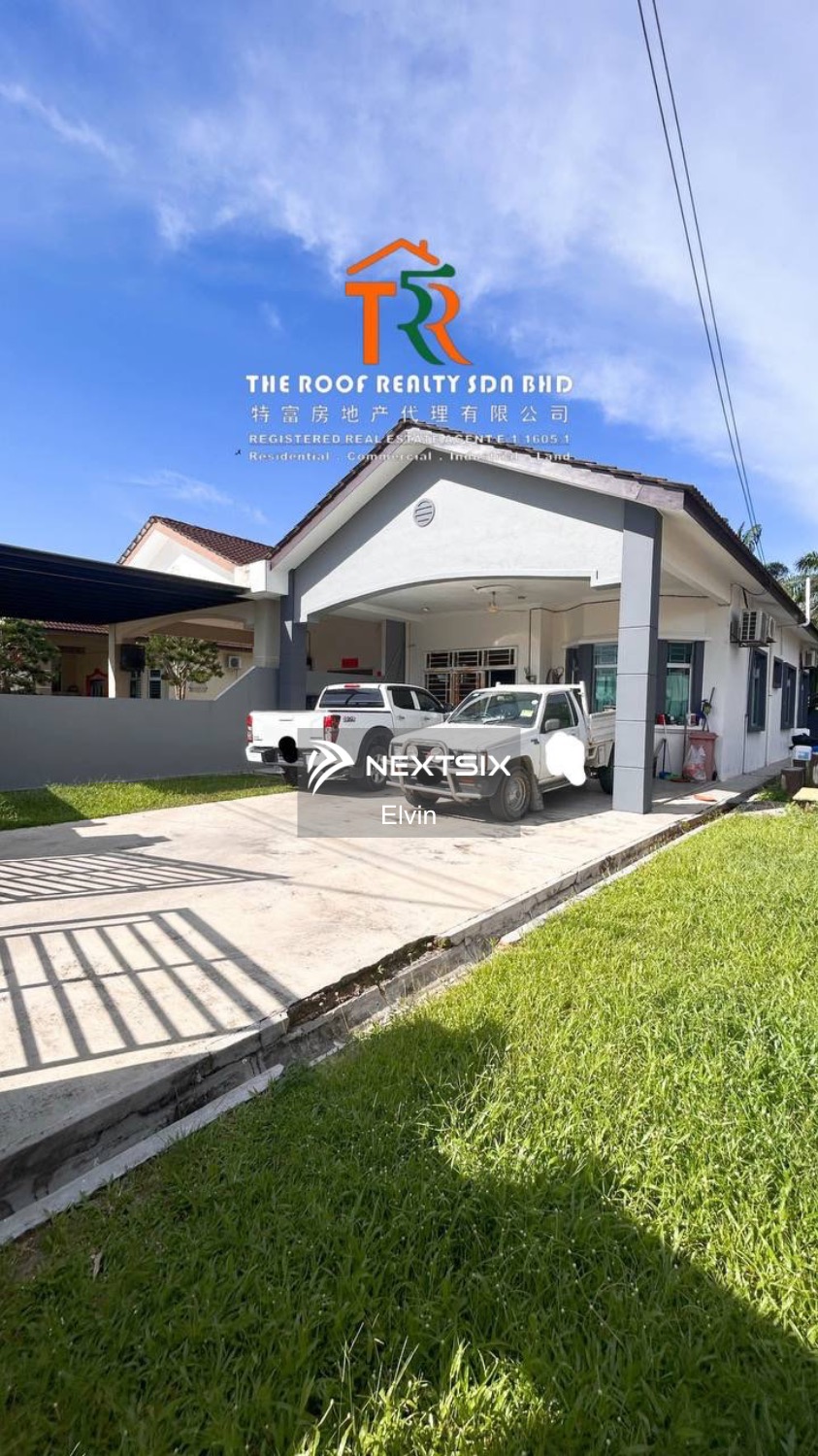 Semi-detached House For Sale in Muar Johor