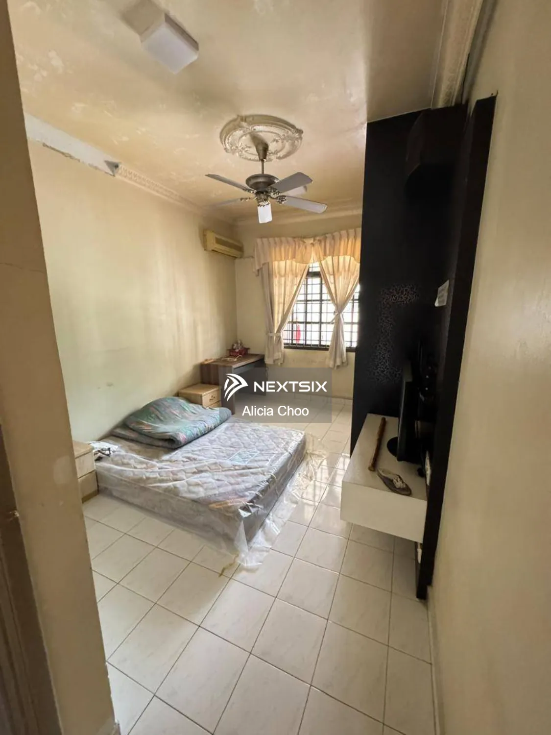 1.5-sty Terrace/Link House For Sale in Ulu Tiram Johor - Image 8