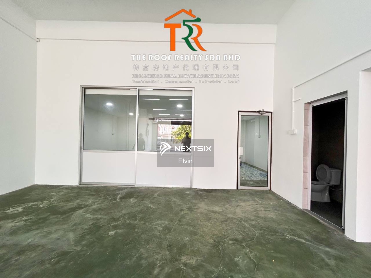 Shop For Rent in Muar Johor - Image 4