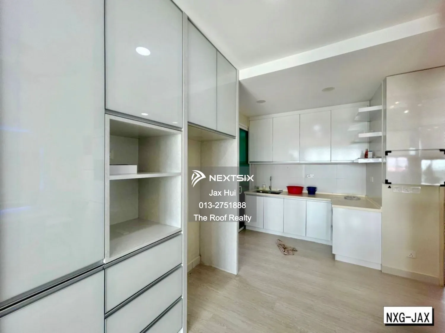 Serviced Residence For Sale in Bandar Bukit Tinggi Selangor - Image 2