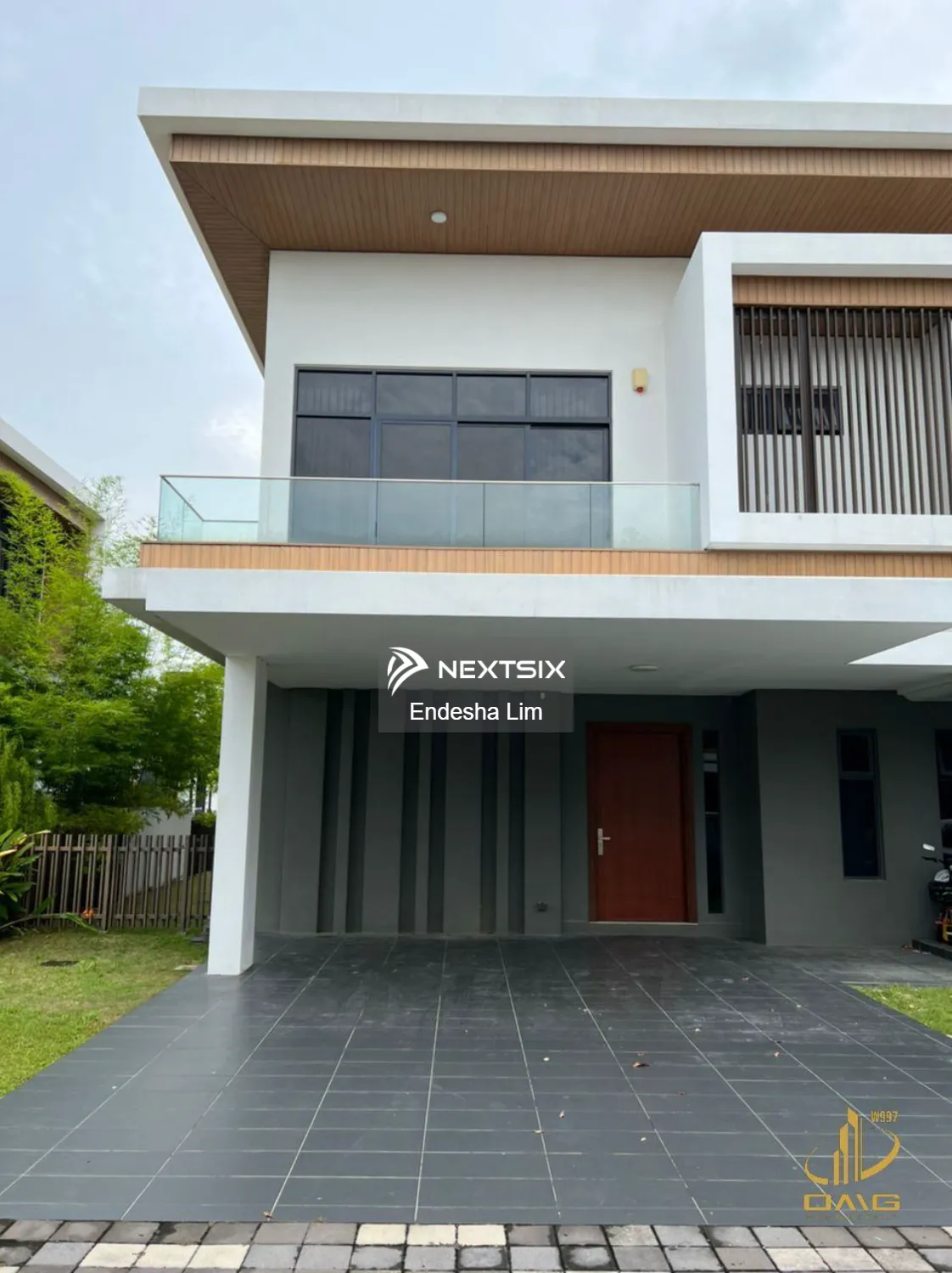Semi-detached House For Sale in Telok Panglima Garang Selangor