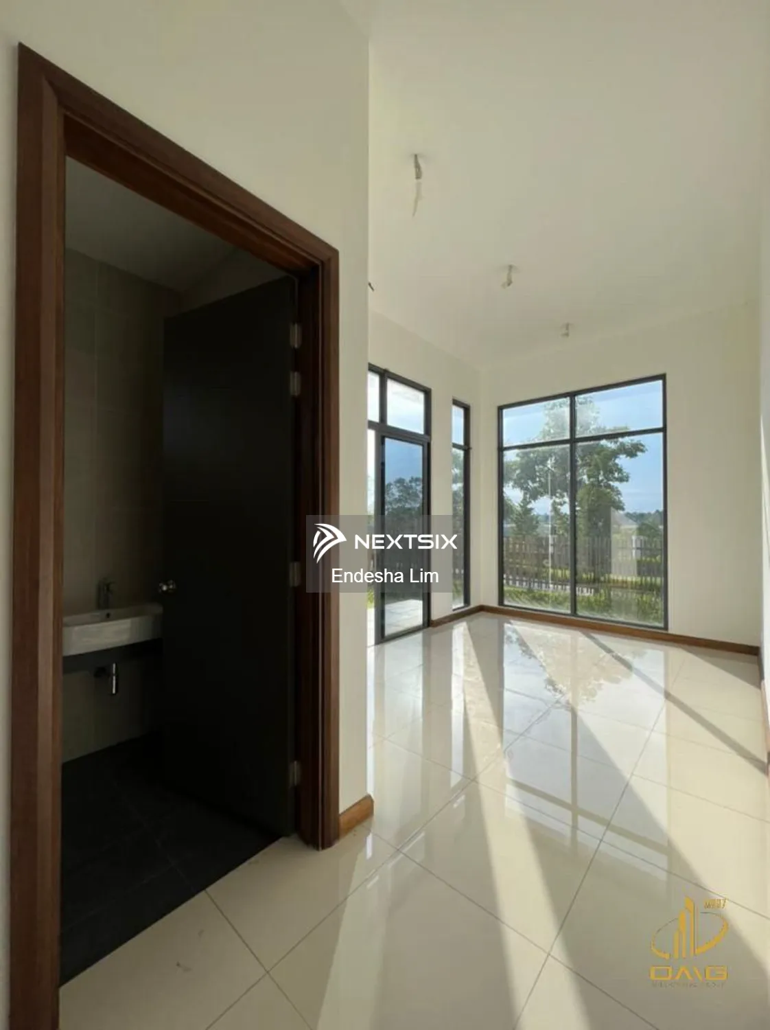Semi-detached House For Sale in Telok Panglima Garang Selangor - Image 5