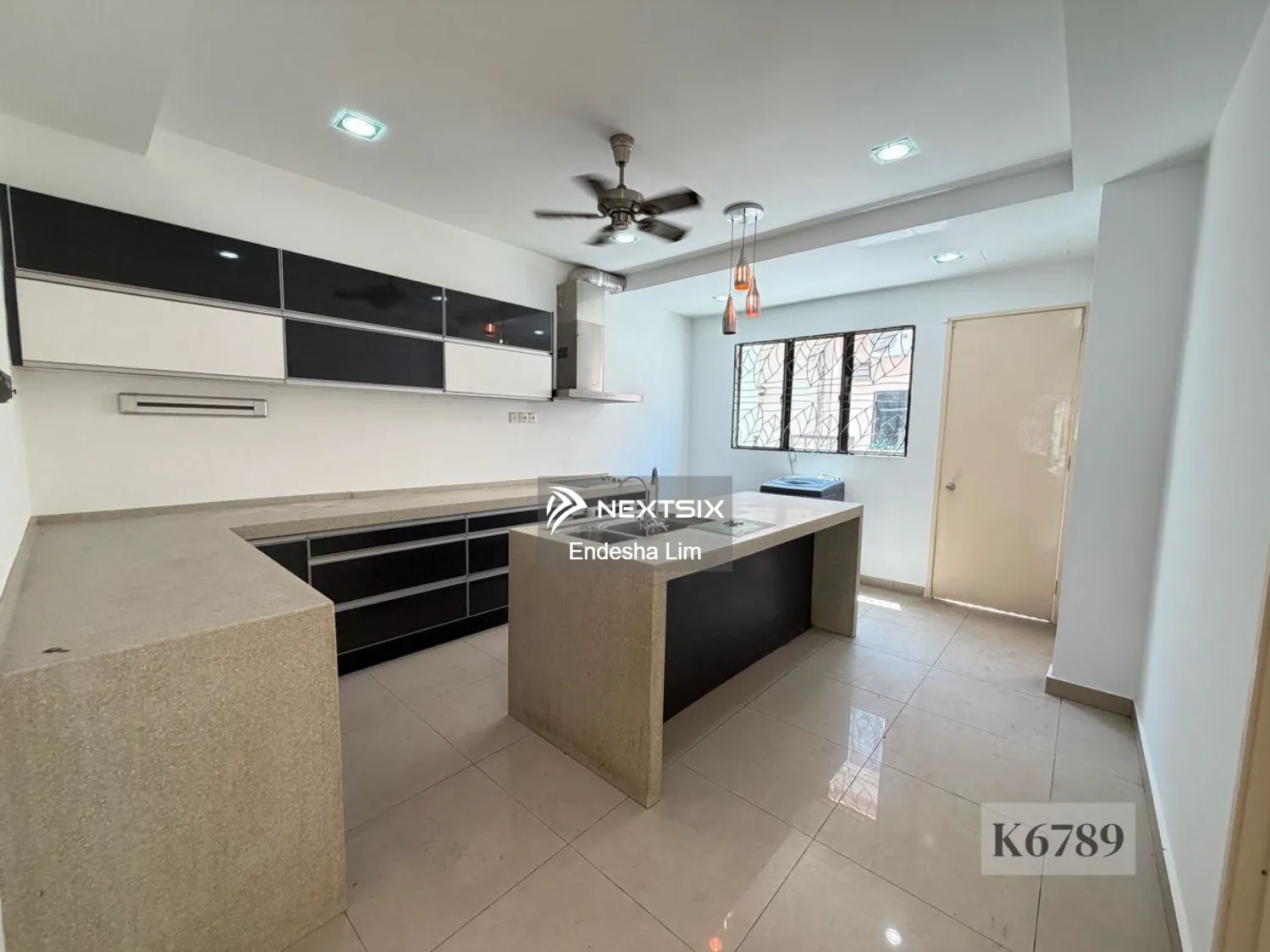 2-sty Terrace/Link House For Sale in Bandar Bukit Tinggi Selangor - Image 5