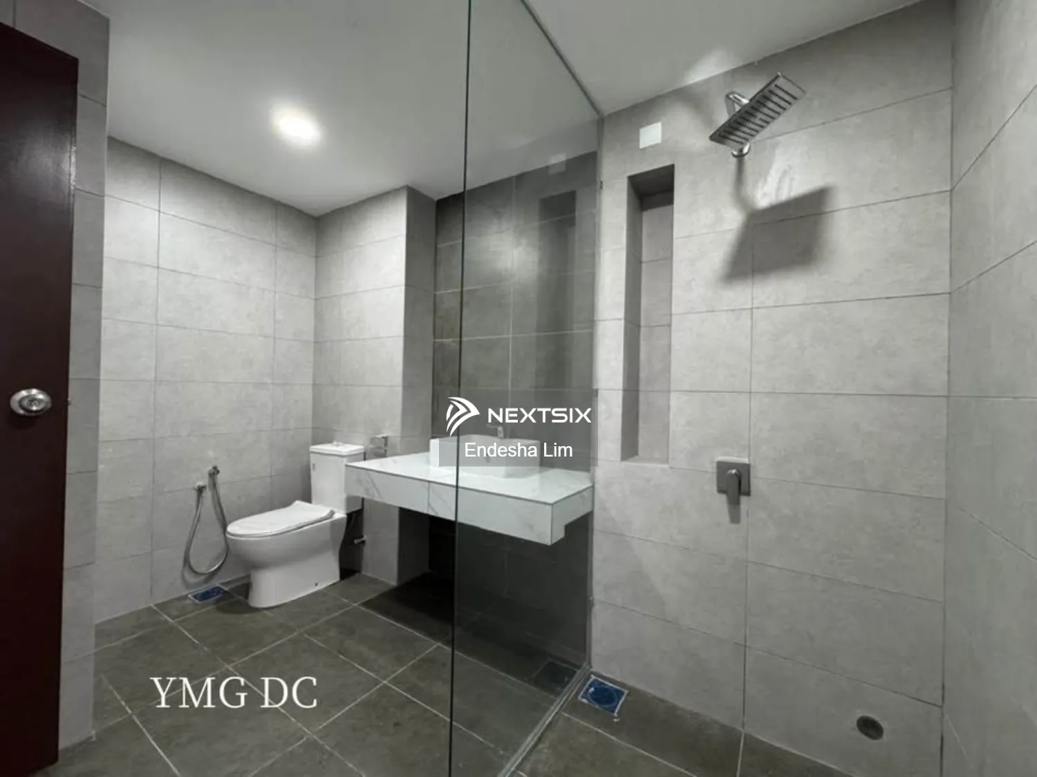 2-sty Terrace/Link House For Sale in Bandar Bukit Tinggi Selangor - Image 5