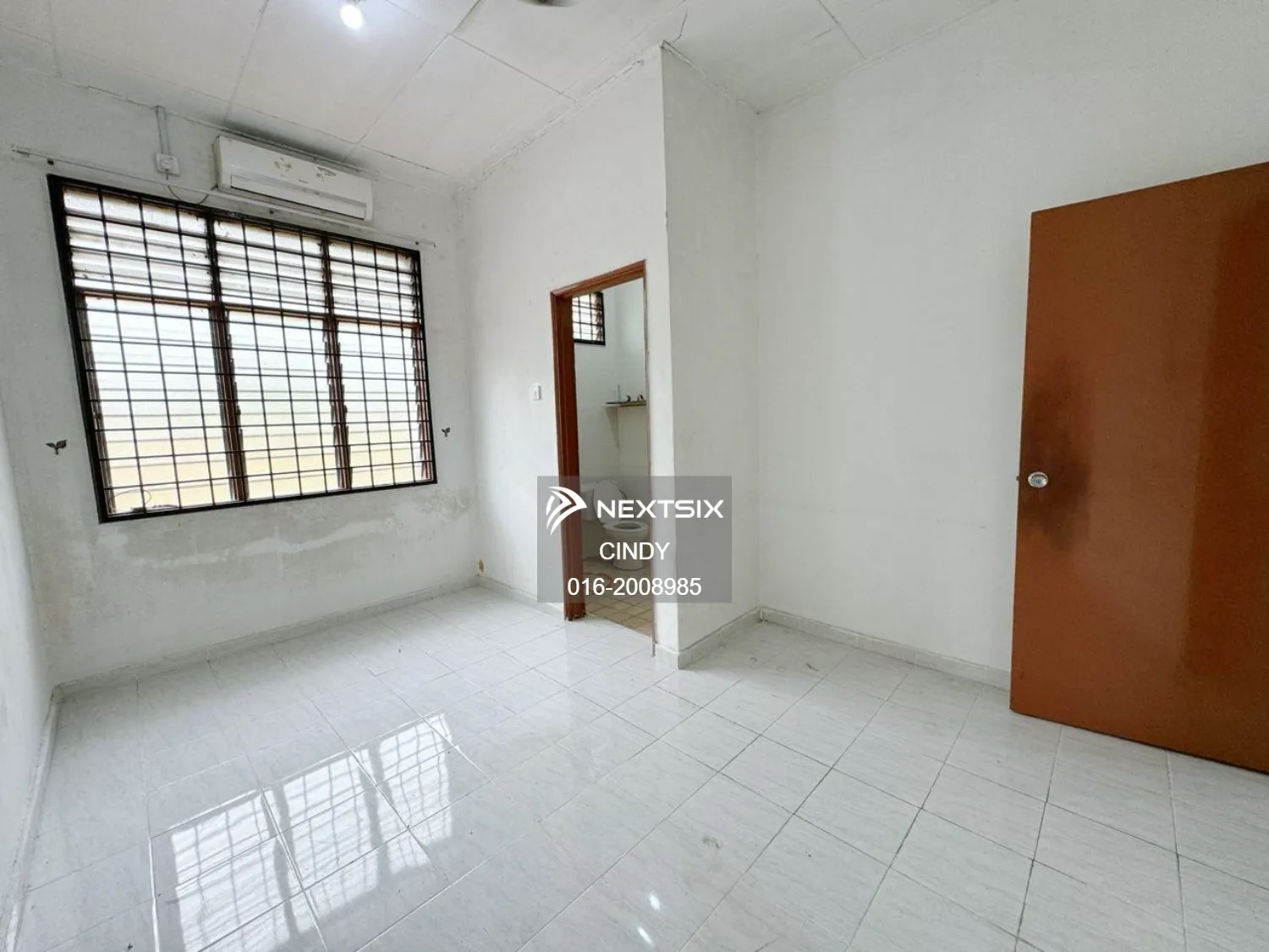 2-sty Terrace/Link House For Sale in Ulu Tiram Johor - Image 5