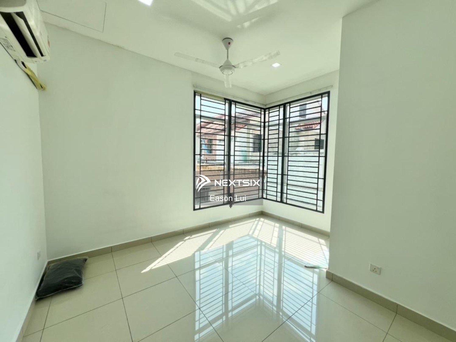 Semi-detached House For Sale in Tebrau Johor - Image 5