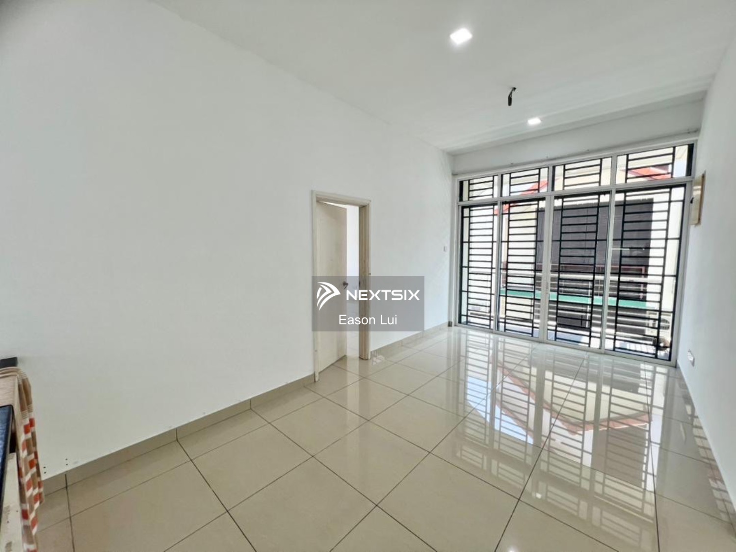 Semi-detached House For Sale in Tebrau Johor - Image 6