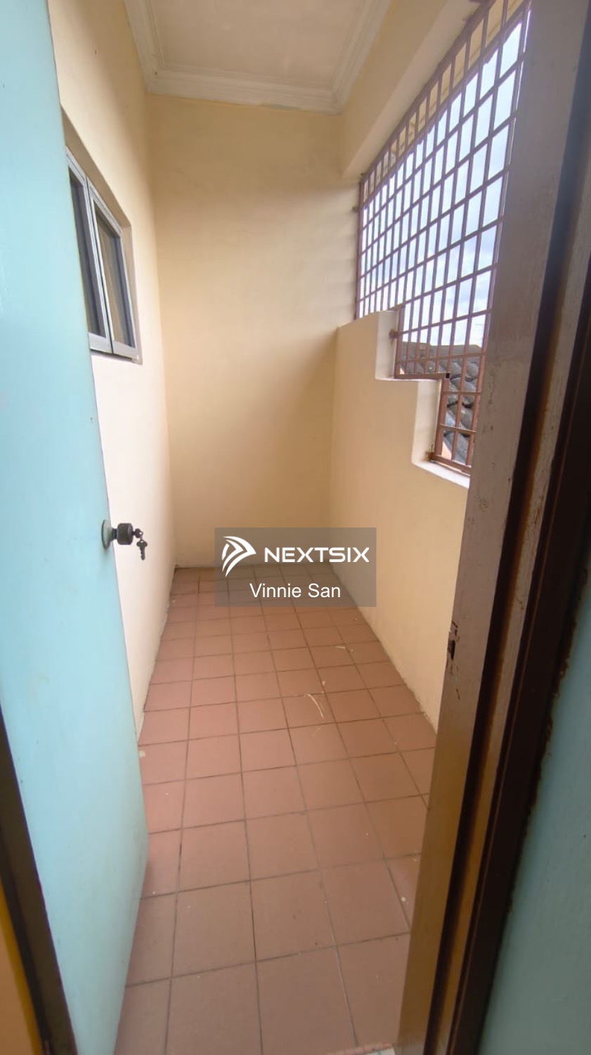2-sty Terrace/Link House For Sale in Johor Bahru Johor - Image 11