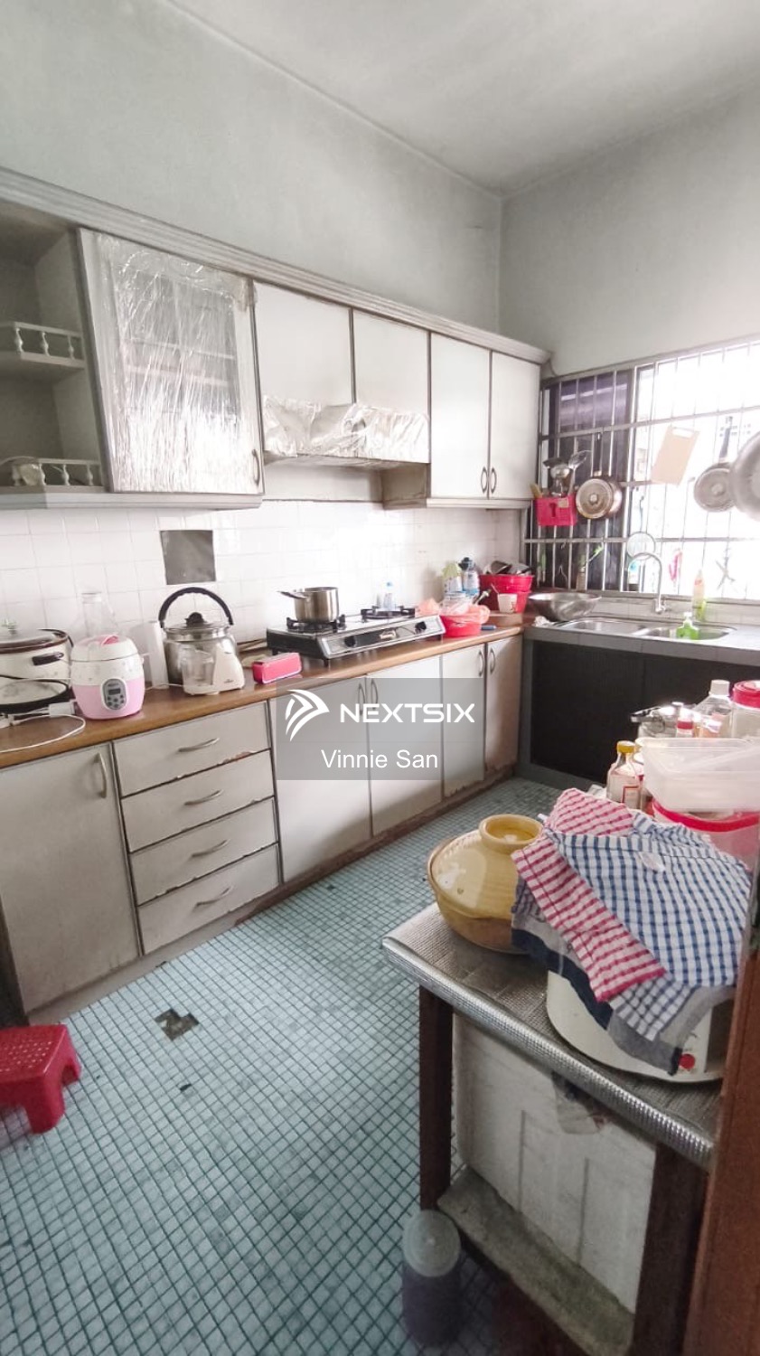 2-sty Terrace/Link House For Sale in Johor Bahru Johor - Image 2