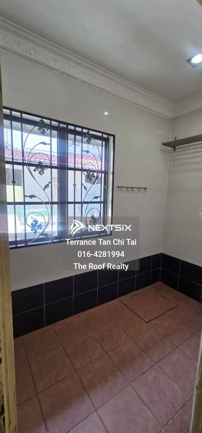 2-sty Terrace/Link House For Rent in Bandar Botanic Selangor - Image 16