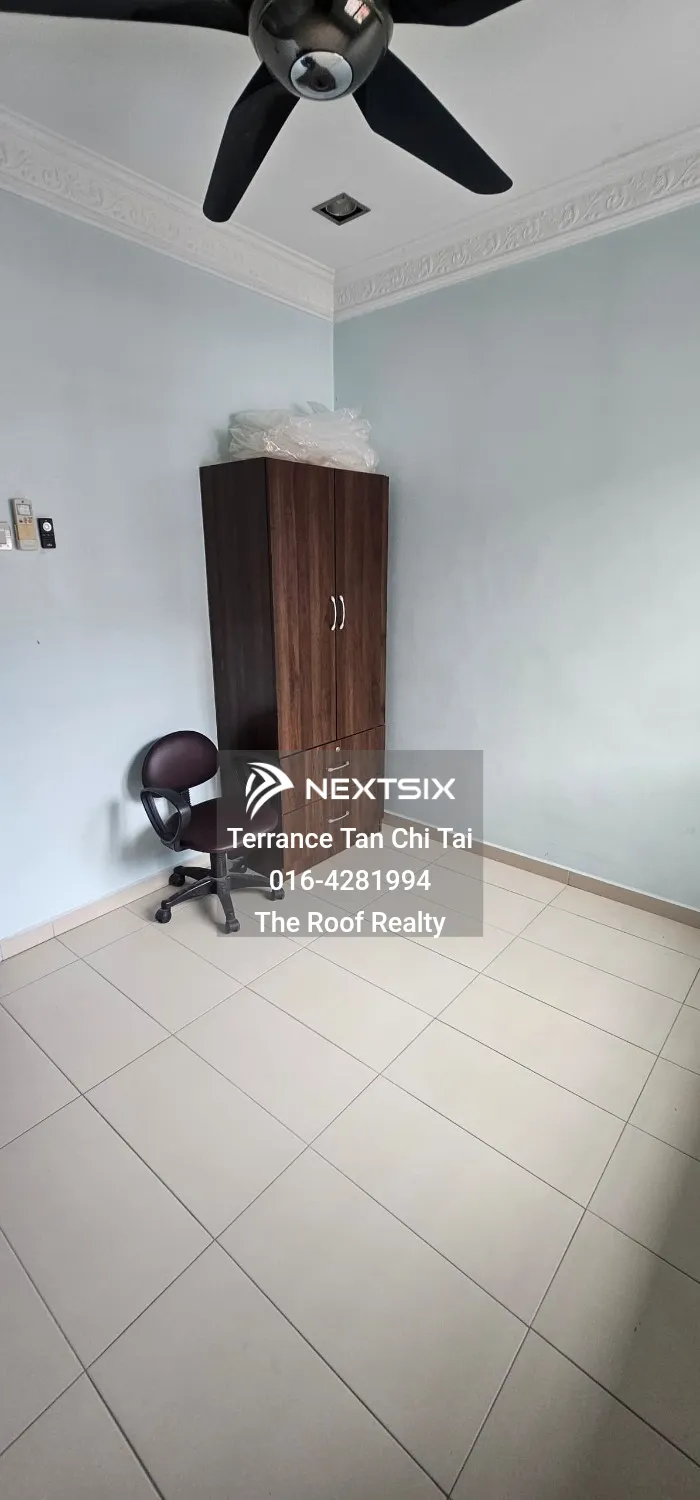 2-sty Terrace/Link House For Rent in Bandar Botanic Selangor - Image 3