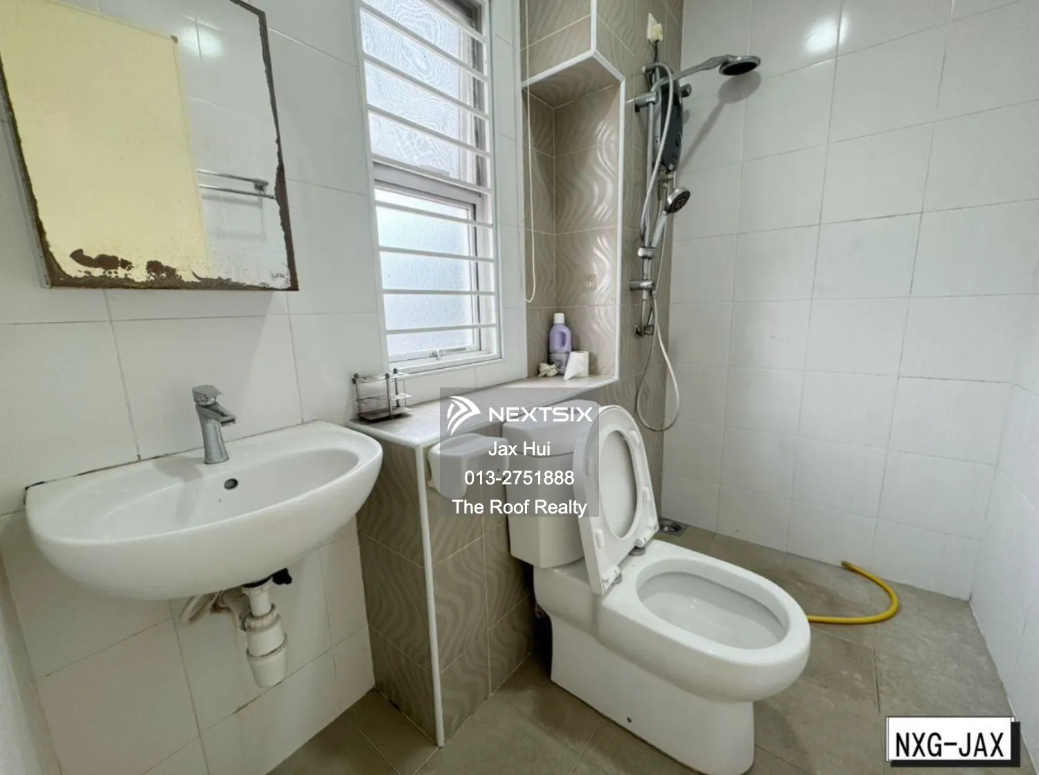 Semi-detached House For Rent in Setia Alam Selangor - Image 11