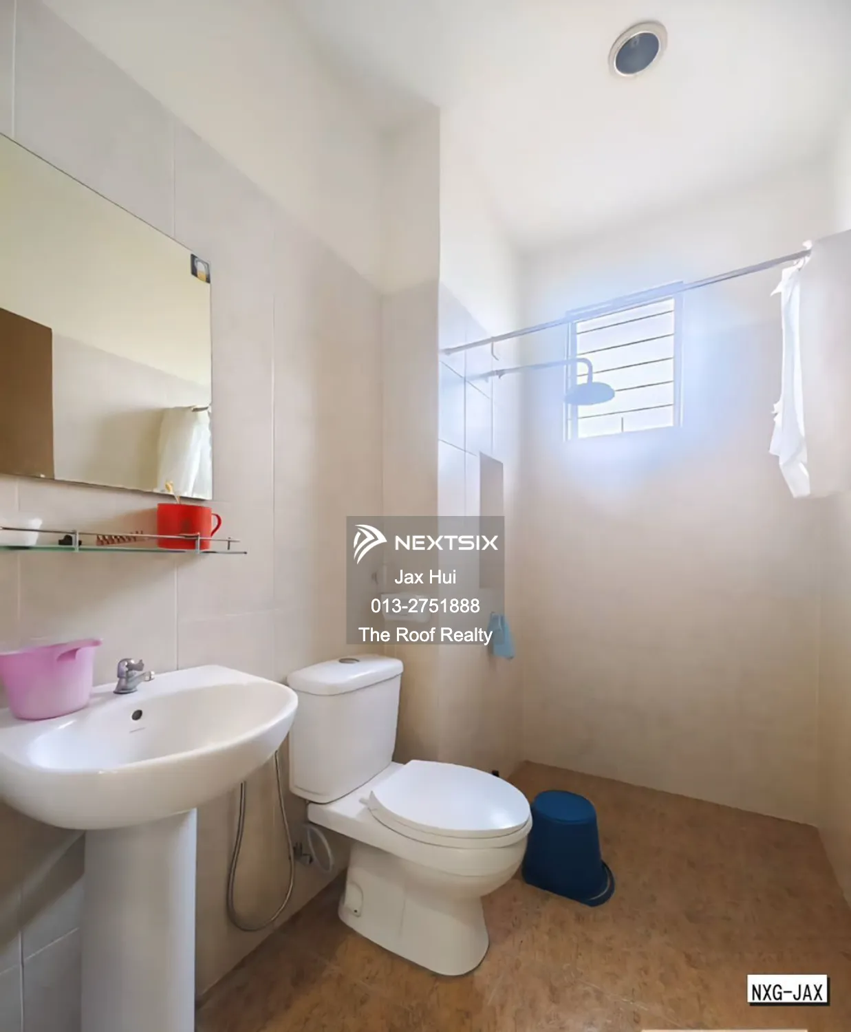 Semi-detached House For Sale in Aman Perdana Selangor - Image 9