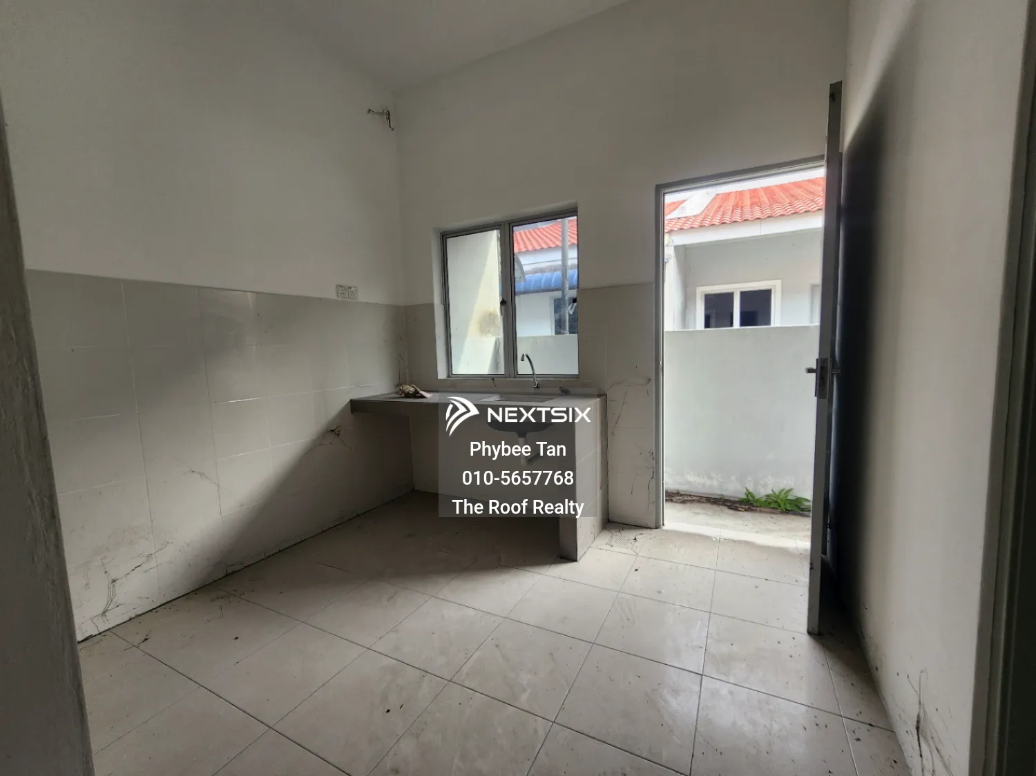 1.5-sty Terrace/Link House For Sale in Batu Gajah Perak - Image 6