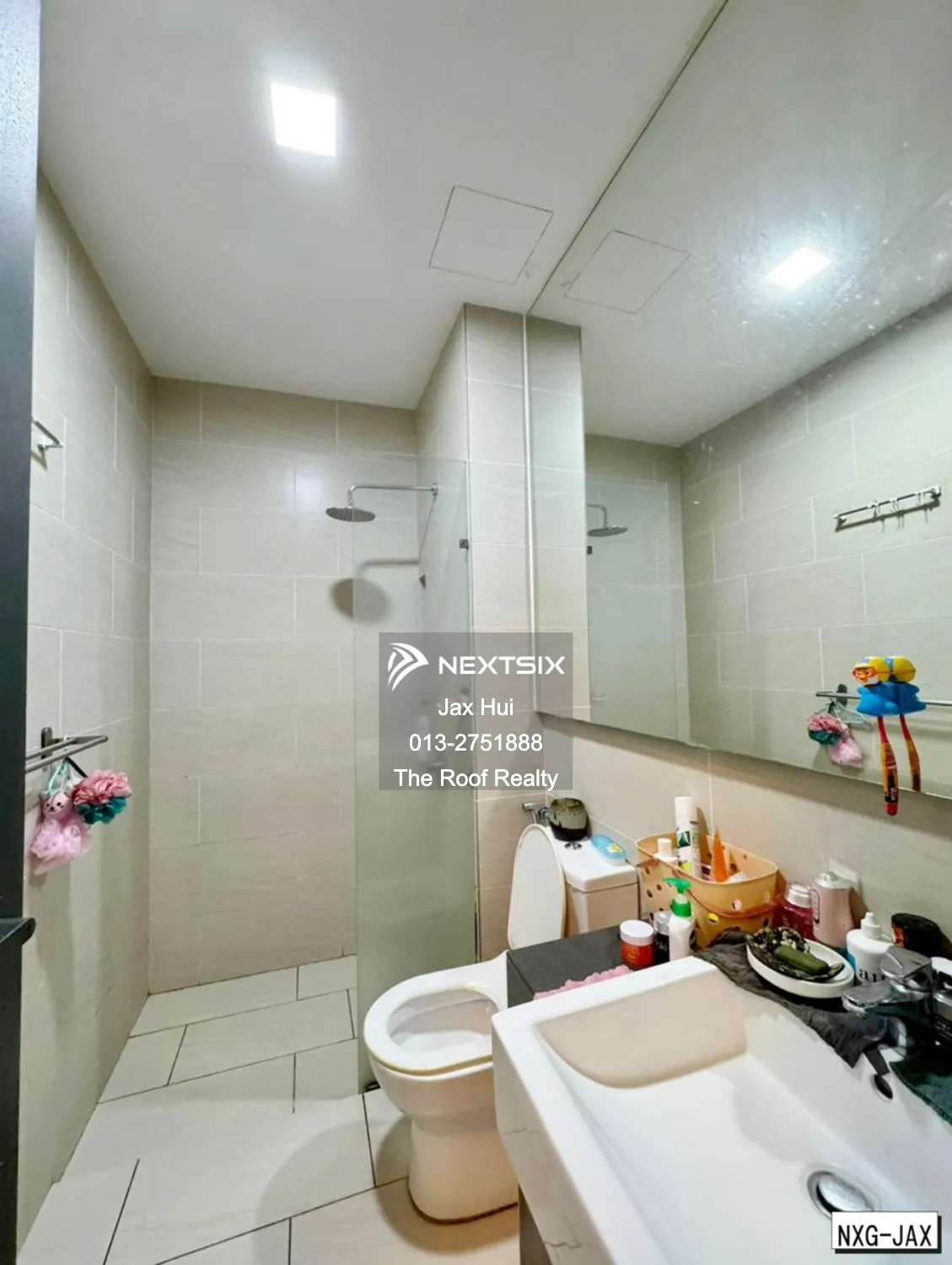 Semi-detached House For Sale in Setia Alam Selangor - Image 10