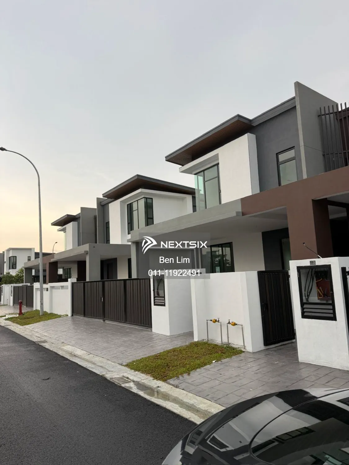 Semi-detached House For Sale in Ulu Tiram Johor